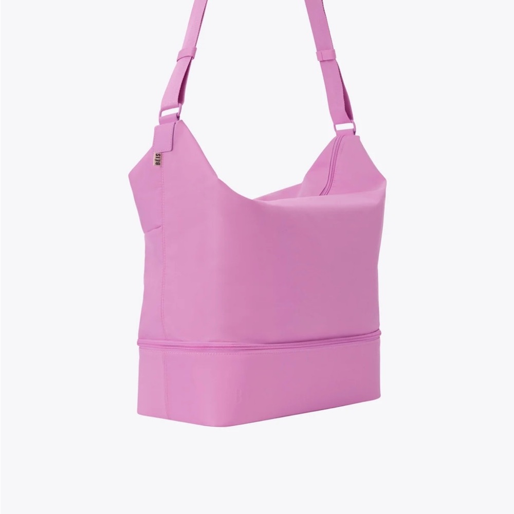 Beis Crescent Weekender - Berry